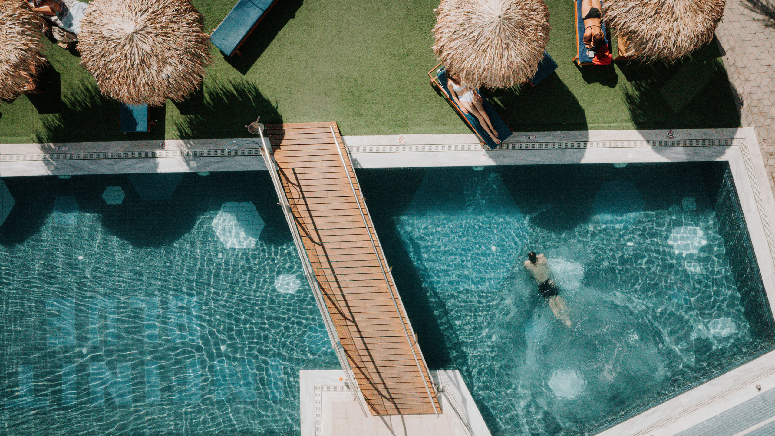 Enorme Infinity Beach