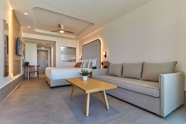 Enorme Santanna Island Superior Swim Up Sea View